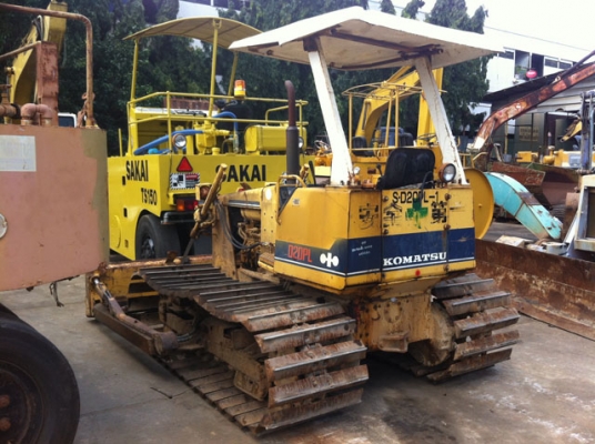 ขายด่วนแทรกเตอร์KOMATSU D20PL-6 เก่าญี่ปุ่น 4400ชั่วโมง