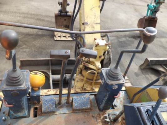 ขายด่วนรถขุด PC20-5 เก่าญี่ปุ่น