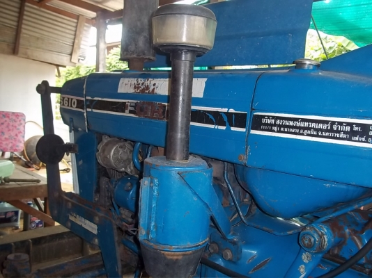 ford  6610 เสื้อลาย เต็ม 95 แรงม้าครับ