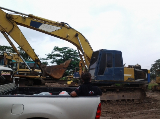 ขายแม๊กโครKOBELCO SK  200-2มาคทูรถสวยพร้อมใช้เครื่องปั้มแน่นแรงไว