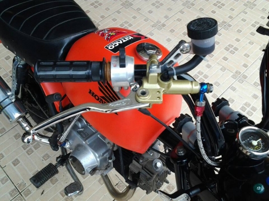 ขายกอลิล่า 125cc.สตาร์มือ ท่อแต่ง ปั็มแต่ง 22,000
