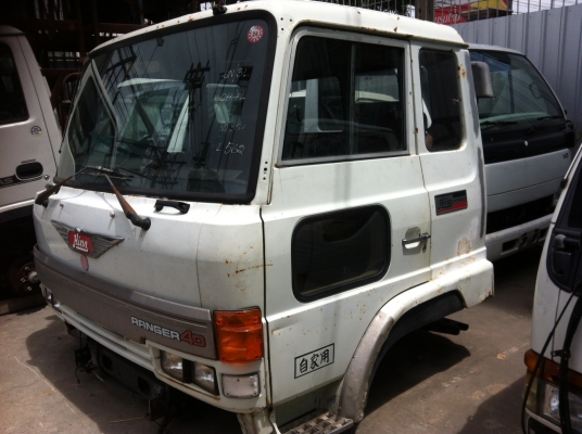 ขายหัว  ฮีโน่ 4 D  , F 18 สภาพสวยสวย