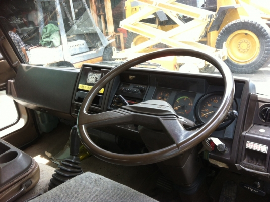 ขายหัว  ฮีโน่ 4 D  , F 18 สภาพสวยสวย