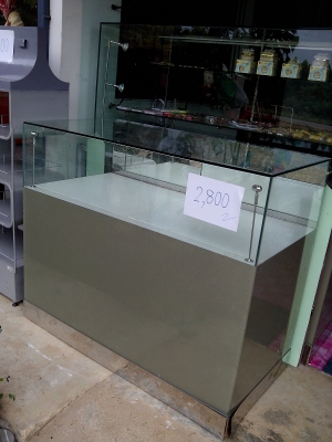 ขายตู้โชว์สินค้า  ถูกๆเลยครับ