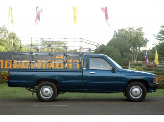 โตโยต้าฮีโร่