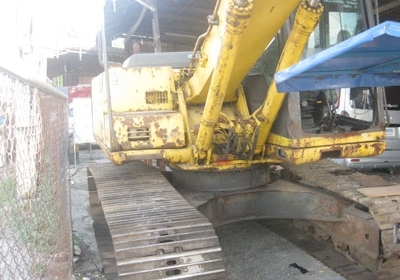 ขาย Komutsu PC160-6 เก่านอก ทะเบียน โทร 088-4501277