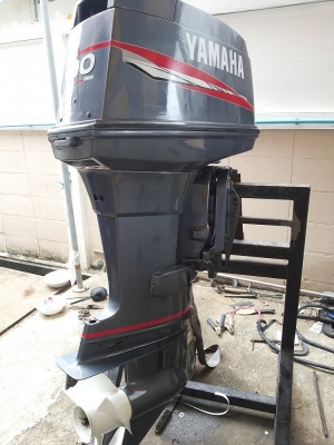 ขายเครื่องยามาฮ่า 90 แรง สองจังหวะ