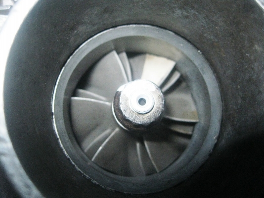 ขายเทอร์โบ z18 โข่งหน้า กาเลต 52 a/r  โข่งหลังเบอร์ 36