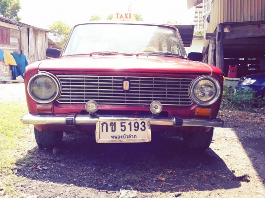 ขาย Fiat 124 ทะเบียน เครื่องดีพร้อมใช้งาน