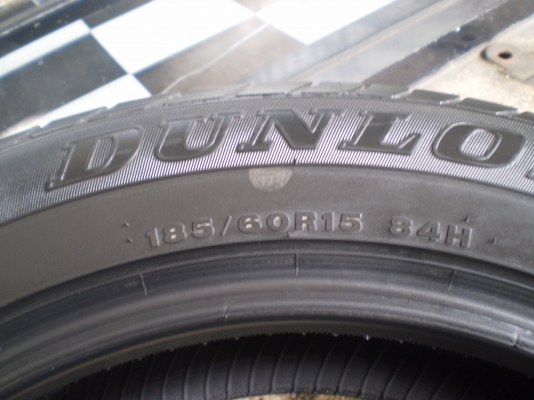 ขายยางป้ายแดง 185 60 15 ปี1913 ขายยางป้ายแดง 185 60 15 ปี1913