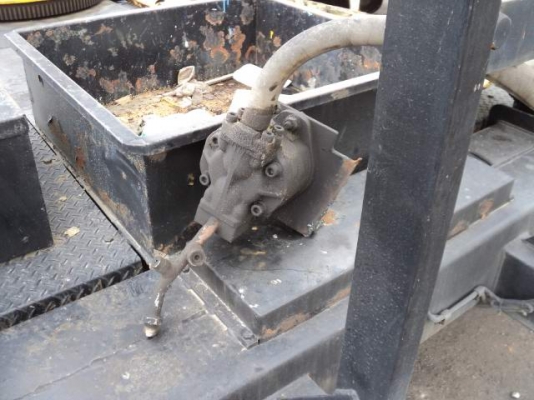 ขายกระเช้าติดรถ 6 ล้อ ยกได้สูง 12 เมตร