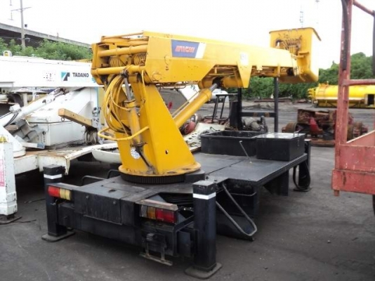 ขายกระเช้าติดรถ 6 ล้อ ยกได้สูง 12 เมตร