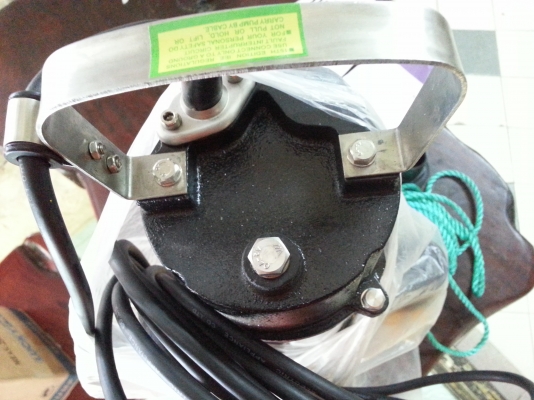 ขายไดโว่ดูดโคลนตัวเสื้อสแตนเลสยี่ห้อLUCKY PRO ขนาด750Wของใหม่เลยขายไม่แพงครับ ขายไดโว่ดูดโคลนตัวเสื้อสแตนเลสยี่ห้อLUCKY PRO ขนาด750Wของใหม่เลยขายไม่แพงครับ