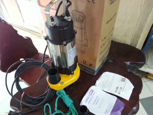 ขายไดโว่ดูดโคลนตัวเสื้อสแตนเลสยี่ห้อLUCKY PRO ขนาด750Wของใหม่เลยขายไม่แพงครับ ขายไดโว่ดูดโคลนตัวเสื้อสแตนเลสยี่ห้อLUCKY PRO ขนาด750Wของใหม่เลยขายไม่แพงครับ