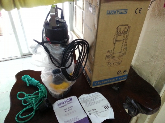 ขายไดโว่ดูดโคลนตัวเสื้อสแตนเลสยี่ห้อLUCKY PRO ขนาด750Wของใหม่เลยขายไม่แพงครับ ขายไดโว่ดูดโคลนตัวเสื้อสแตนเลสยี่ห้อLUCKY PRO ขนาด750Wของใหม่เลยขายไม่แพงครับ