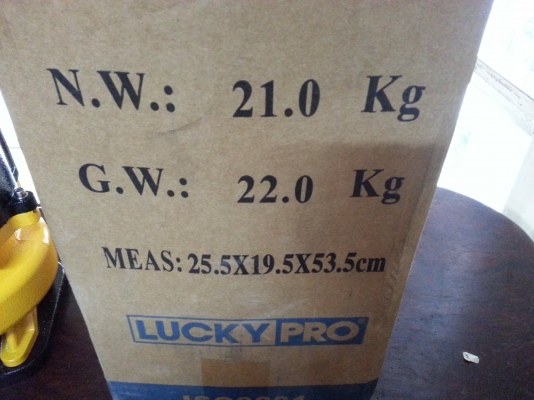 ขายไดโว่ดูดโคลนตัวเสื้อสแตนเลสยี่ห้อLUCKY PRO ขนาด750Wของใหม่เลยขายไม่แพงครับ ขายไดโว่ดูดโคลนตัวเสื้อสแตนเลสยี่ห้อLUCKY PRO ขนาด750Wของใหม่เลยขายไม่แพงครับ