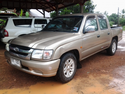 Toyota Sport cruiser 2.5 D4D 4  ประตู ปี 46