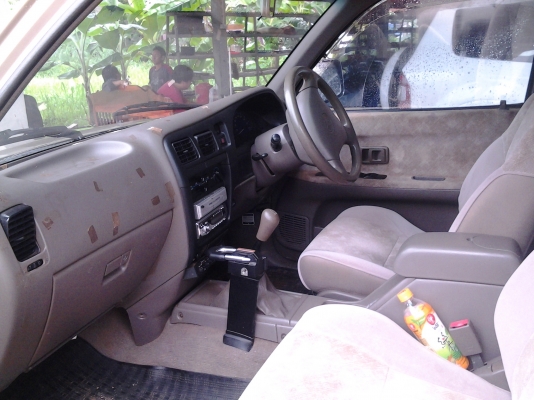 Toyota Sport cruiser 2.5 D4D 4  ประตู ปี 46