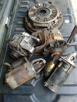 ขายเกียร์สโลว์ และอุปกรณ์ประกอบรถอีแต๋น