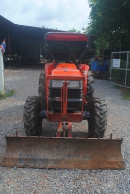 ขายรถไถ Kubota L 4508 (4WD) พร้อมดันหน้าและผานหลัง