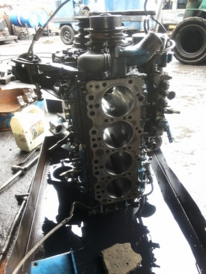 ขาย AIRMAN 390 เทอร์โบ 4สูบครับ ประหยัดน้ำมันครับ ราคา 360000 บาทครับ กำลังประกอบครับ เสร็จวันที่ 20-8-56