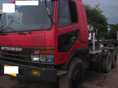 ขายหัวล้อหัวลาก Mitsu FN627 260 แรง ปี48 Uro2 พร้อมใช้ โทร 088-4501277