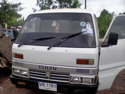รถตู้ อีซูซุ บัดดี้ ISUZU BUDDY