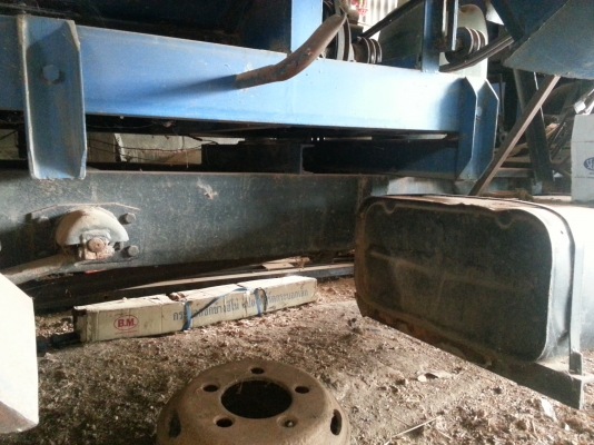 ขายรถ6ล้อ พร้อมกับเครื่องสีข้าว+ข้าวโพด จัมโบ้ บ.เกษตรพัฒนา 8ฟุต สภาพดี พร้อมใช้งาน