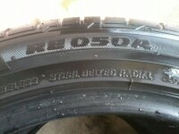 ขายยาง265/40/18RE050Aบริจโตน1คู่