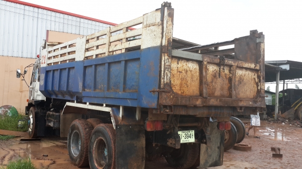 ขายด่วนไอ้หลงเบรคใหญ่ช่วงล่างใหญ่เกียร์ใหญ่สองเพลาดั้มFN527MAราคาถูกรีบจอง0843923995