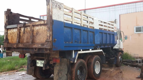 ขายด่วนไอ้หลงเบรคใหญ่ช่วงล่างใหญ่เกียร์ใหญ่สองเพลาดั้มFN527MAราคาถูกรีบจอง0843923995