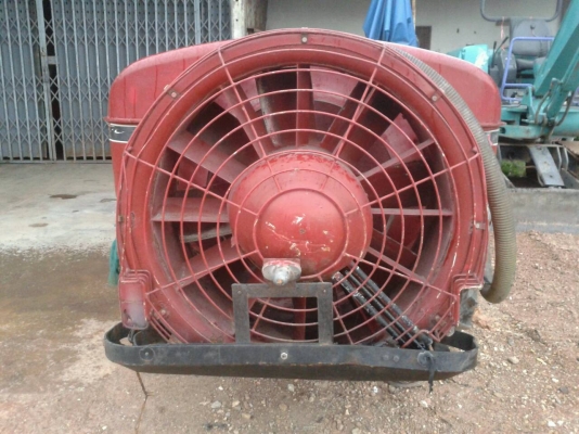 ขายรถพ่นยา แอร์บัส ขนาด1000ลิตร เก่านอก