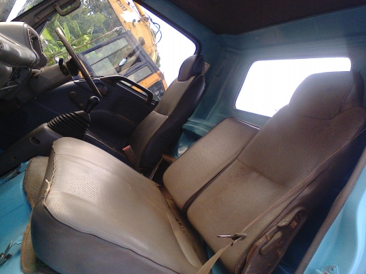 Isuzu NPR เครื่อง 100 Hp เกียสั้นยกหัวได้ คัชช KS ภาษี 57 Isuzu NPR เครื่อง 100 Hp เกียสั้นยกหัวได้ คัชช KS ภาษี 57