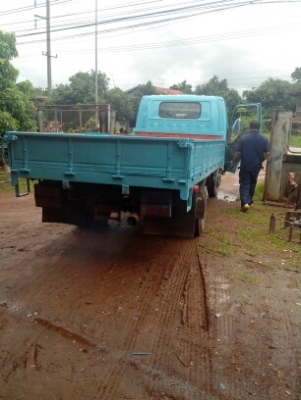 Isuzu NPR เครื่อง 100 Hp เกียสั้นยกหัวได้ คัชช KS ภาษี 57 Isuzu NPR เครื่อง 100 Hp เกียสั้นยกหัวได้ คัชช KS ภาษี 57