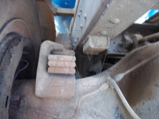 ขาย รถโม่ปูน 6 คิว โม่ตรง ( มิตซู 2 เพลา / ขาย 2 คัน! ) ขาย รถโม่ปูน 6 คิว โม่ตรง ( มิตซู 2 เพลา / ขาย 2 คัน! )