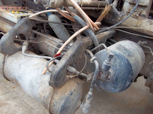 ขาย รถโม่ปูน 6 คิว โม่ตรง ( มิตซู 2 เพลา / ขาย 2 คัน! ) ขาย รถโม่ปูน 6 คิว โม่ตรง ( มิตซู 2 เพลา / ขาย 2 คัน! )