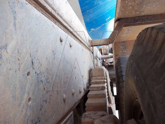 ขาย รถโม่ปูน 6 คิว โม่ตรง ( มิตซู 2 เพลา / ขาย 2 คัน! ) ขาย รถโม่ปูน 6 คิว โม่ตรง ( มิตซู 2 เพลา / ขาย 2 คัน! )