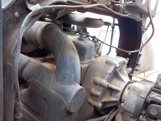 ขาย รถโม่ปูน 6 คิว โม่ตรง ( มิตซู 2 เพลา / ขาย 2 คัน! ) ขาย รถโม่ปูน 6 คิว โม่ตรง ( มิตซู 2 เพลา / ขาย 2 คัน! )