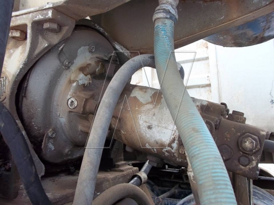 ขาย รถโม่ปูน 6 คิว โม่ตรง ( มิตซู 2 เพลา / ขาย 2 คัน! ) ขาย รถโม่ปูน 6 คิว โม่ตรง ( มิตซู 2 เพลา / ขาย 2 คัน! )