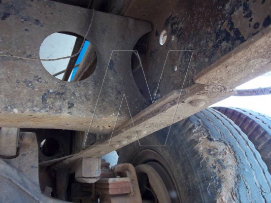 ขาย รถโม่ปูน 6 คิว โม่ตรง ( มิตซู 2 เพลา / ขาย 2 คัน! ) ขาย รถโม่ปูน 6 คิว โม่ตรง ( มิตซู 2 เพลา / ขาย 2 คัน! )