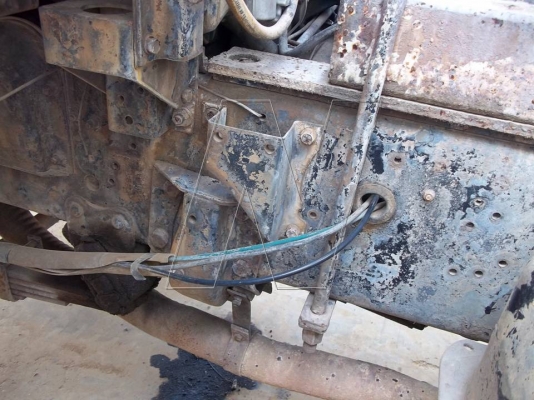 ขาย รถโม่ปูน 6 คิว โม่ตรง ( มิตซู 2 เพลา / ขาย 2 คัน! ) ขาย รถโม่ปูน 6 คิว โม่ตรง ( มิตซู 2 เพลา / ขาย 2 คัน! )