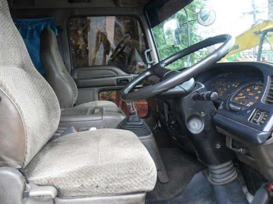 Isuzu 195 BoInter Isuzu 195 BoInter