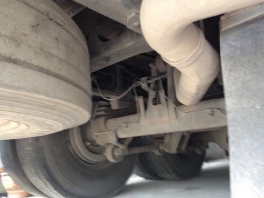 รถฮีโน่ 10 ล้อ ตู้เย็น 260 แรงม้า ปี 46  สนใจติดต่อ 081 - 6079515