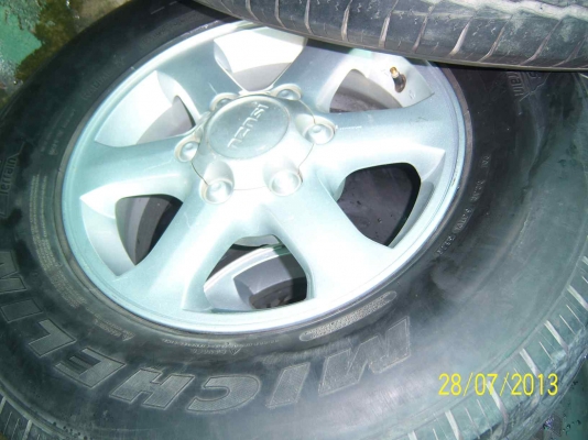 แม็กพร้อมยาง 16