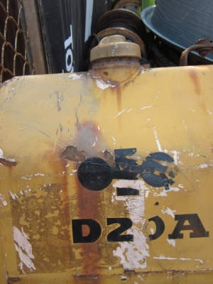 ขาย-ถังน้ำมัน+ถังไฮโดรลิค สำหรับรถแทรกเตอร์ D2-KOMATSU = 18,000 บาท