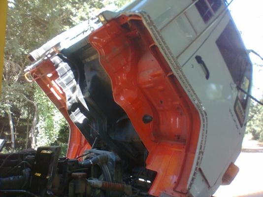 ขายนางฟ้าแท้ 195 สองเพลา เครื่อง 6HE1 โบอินเตอร์ / เทลเลอร์บรรทุกแม็คโค ขายนางฟ้าแท้ 195 สองเพลา เครื่อง 6HE1 โบอินเตอร์ / เทลเลอร์บรรทุกแม็คโค