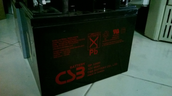ขายแบตเตอรี่มือสองขนาด 40 Ah ยี่ห้อ CSB ครับ