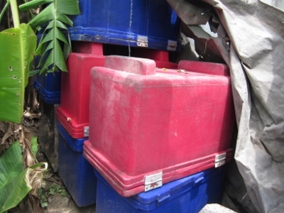 ขายเหมา ราคาถูก- ถังแช่พลาสติก ขนาด 70 - 800 ลิตร ราคาอยู่ที่ 1,000 - 6,500 บาท ตามขนาดครับ