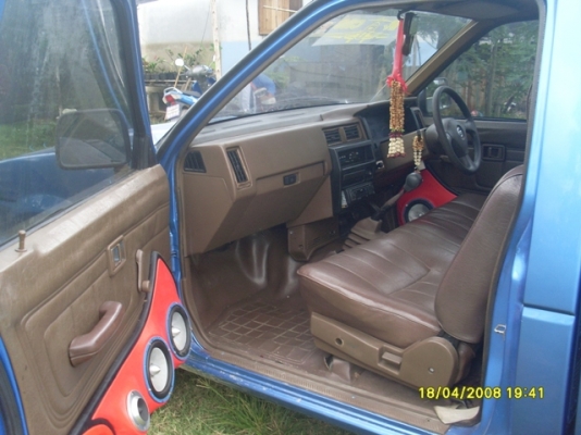 ขาย Nissan Big-m สภาพพร้อมใช้ 100\% ราคา83,000 บาท ขาย Nissan Big-m สภาพพร้อมใช้ 100\% ราคา83,000 บาท