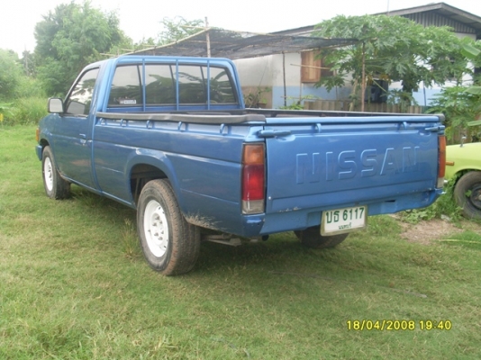 ขาย Nissan Big-m สภาพพร้อมใช้  100\% ราคา83,000 บาท